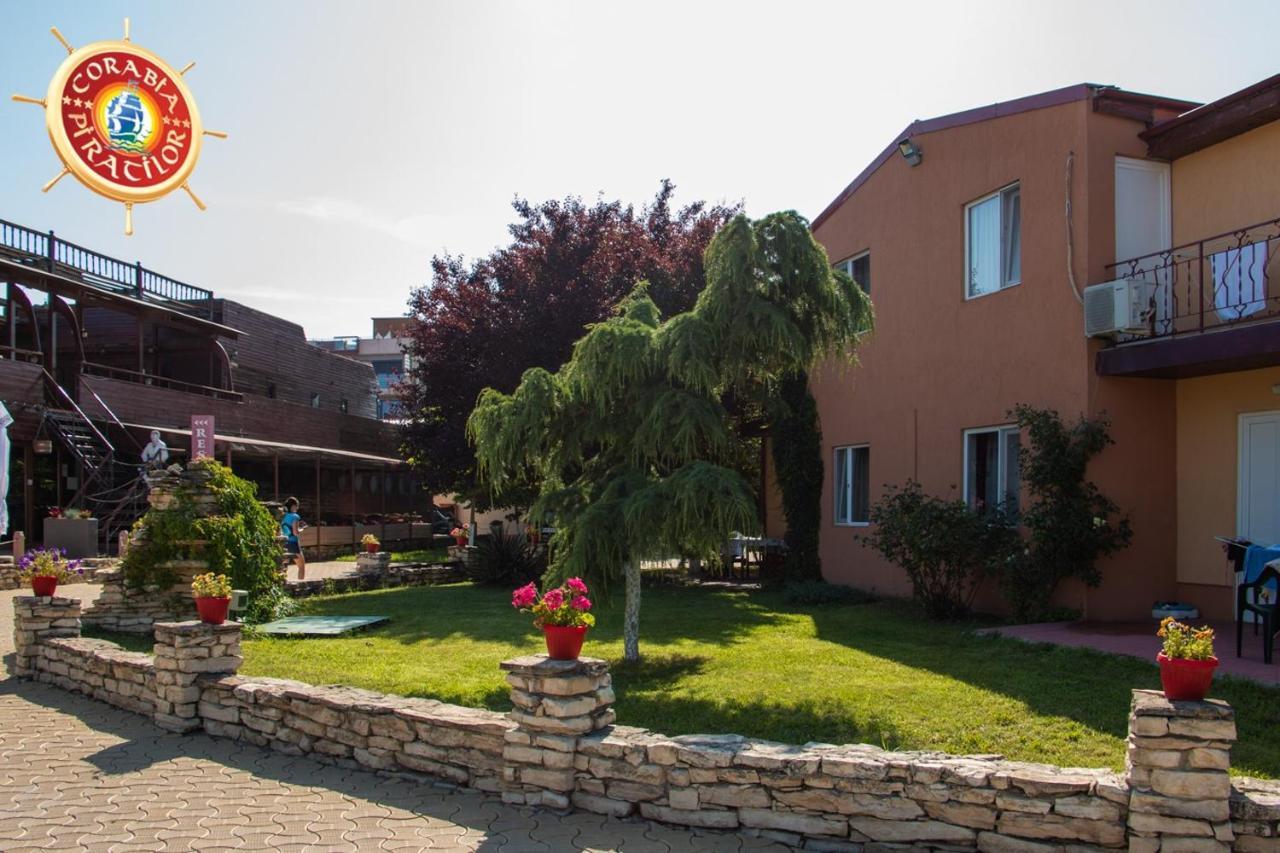 Club De Vacanta Corabia Piratilor-Mamaia Nord Navodari Dış mekan fotoğraf