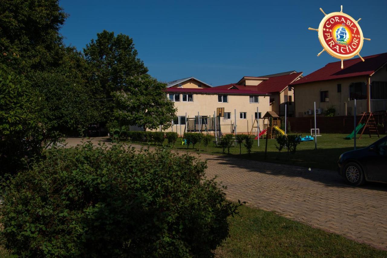 Club De Vacanta Corabia Piratilor-Mamaia Nord Navodari Dış mekan fotoğraf