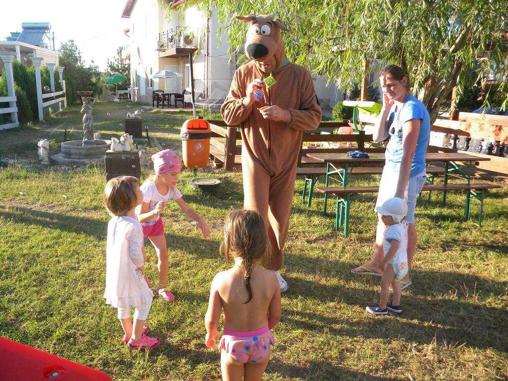 Club De Vacanta Corabia Piratilor-Mamaia Nord Navodari Dış mekan fotoğraf