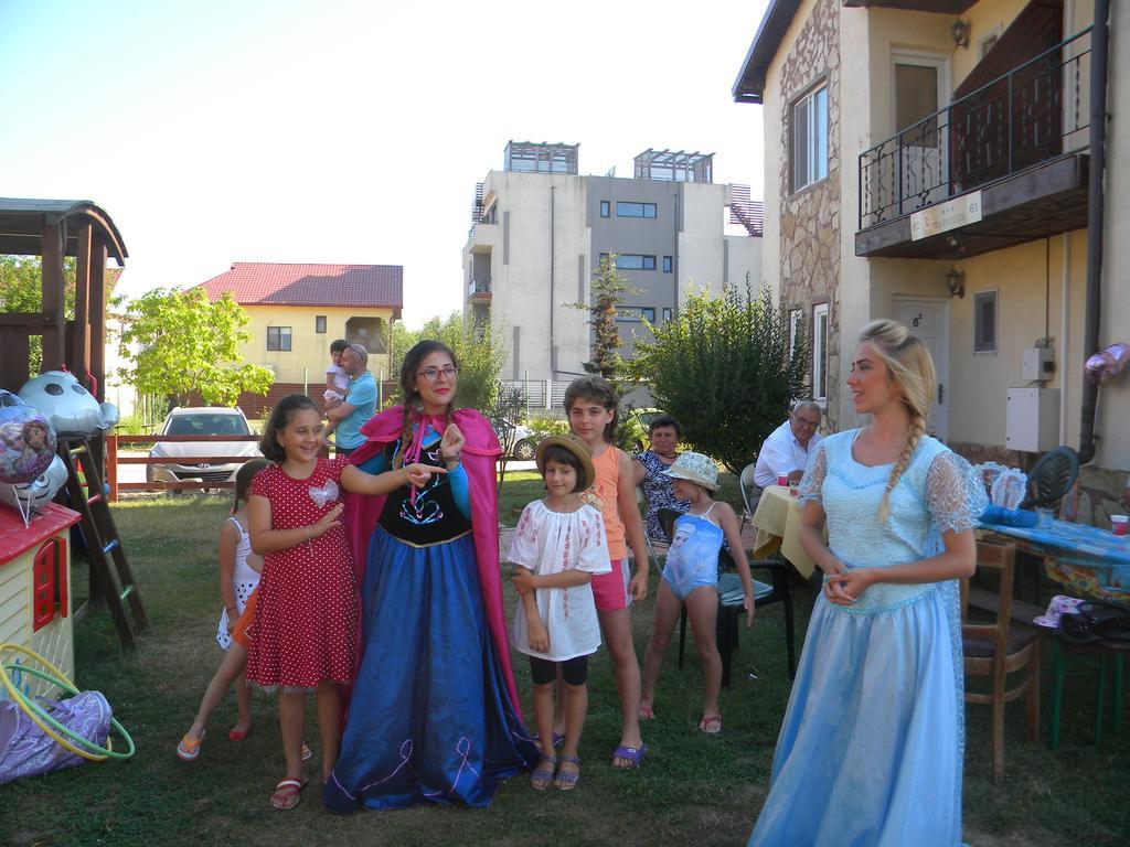 Club De Vacanta Corabia Piratilor-Mamaia Nord Navodari Dış mekan fotoğraf
