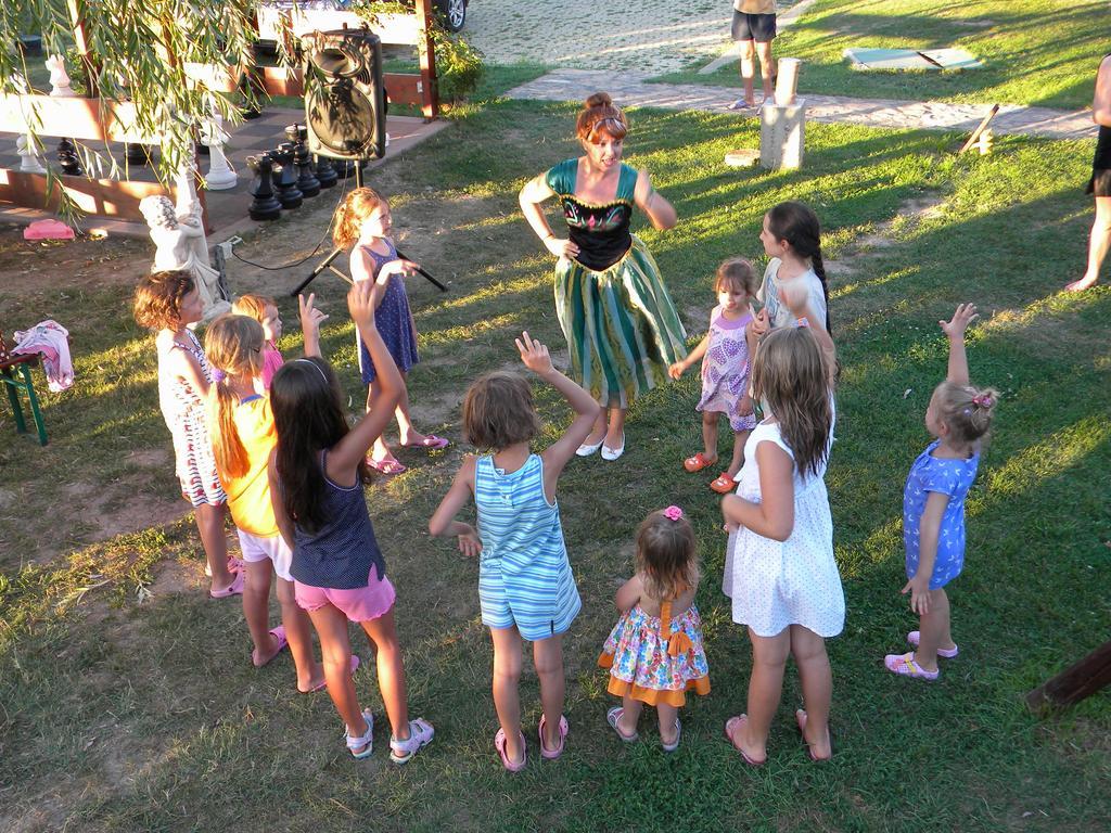 Club De Vacanta Corabia Piratilor-Mamaia Nord Navodari Dış mekan fotoğraf
