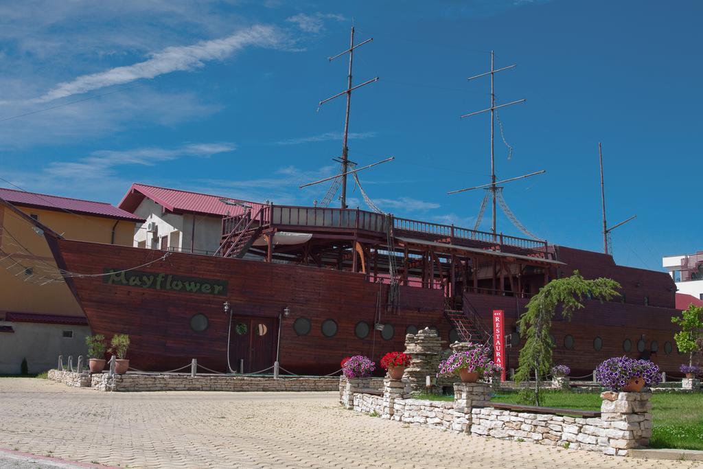 Club De Vacanta Corabia Piratilor-Mamaia Nord Navodari Dış mekan fotoğraf